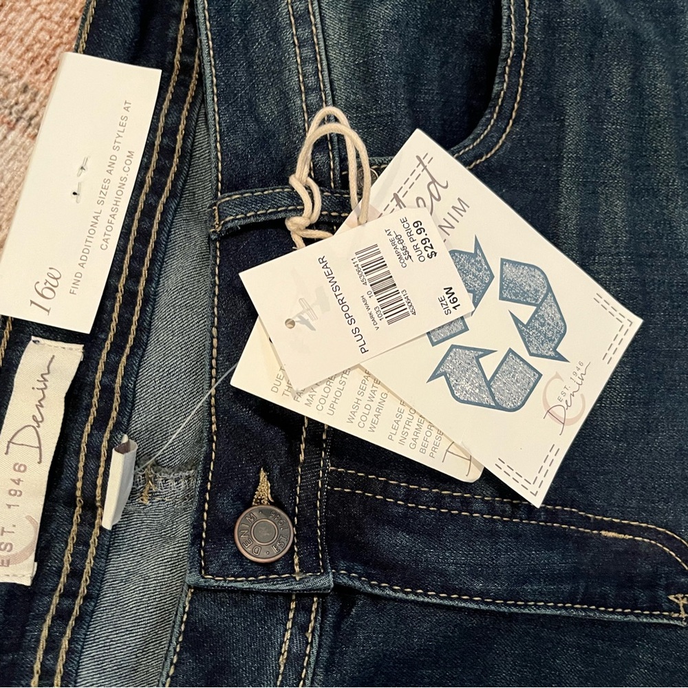 1946 - Dark Blue Denim Jeans